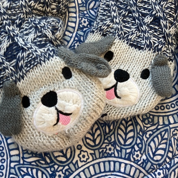 2 pairs of slipper socks - Picture 2 of 9